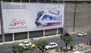 اثر ساختار مالیات روی رشد اقتصادی و نابرابری درآمدی؛ بررسی موردی: ایران