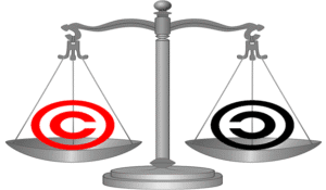  بررسی تأثیر جهانی‌ شدن بر نابرابری درآمد با تأکید بر حقوق مالکیت معنوی در کشورهای منتخب